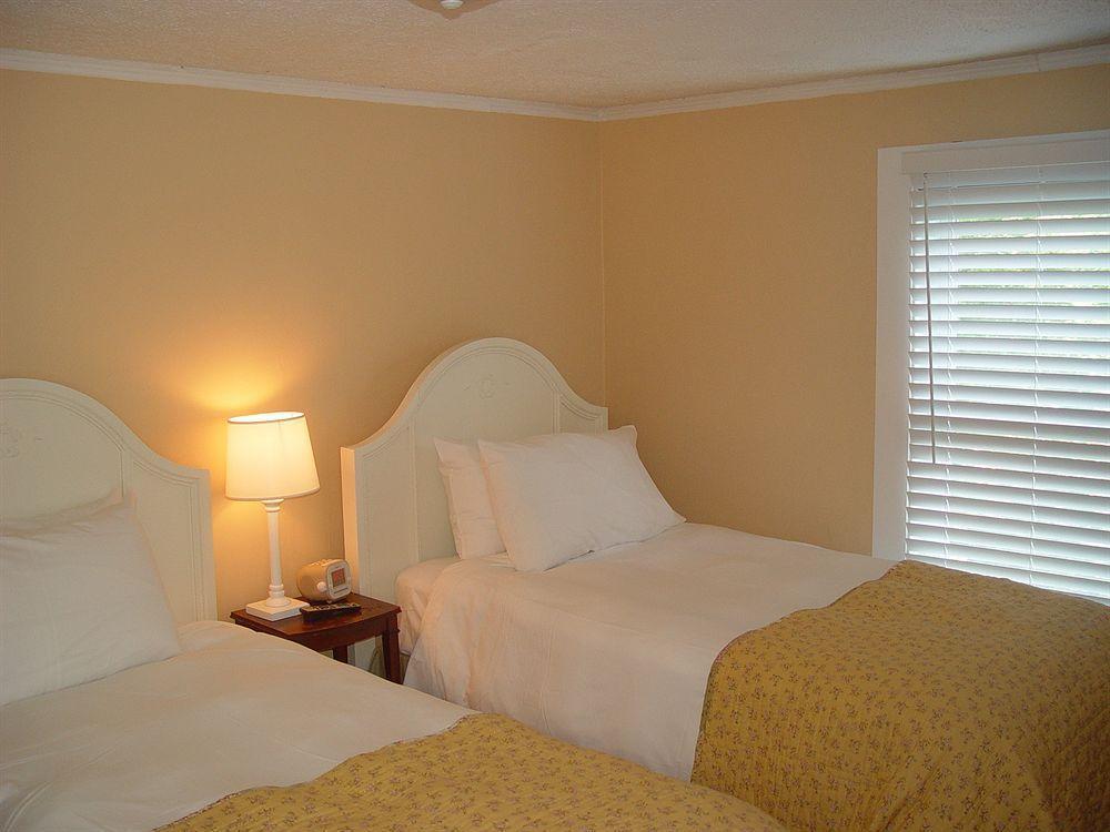 The Kennebunk Inn Екстериор снимка